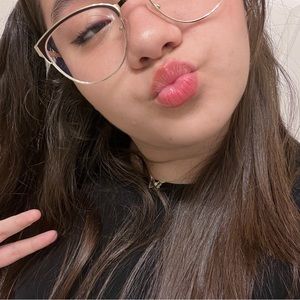 Meet your Posher, Katherine